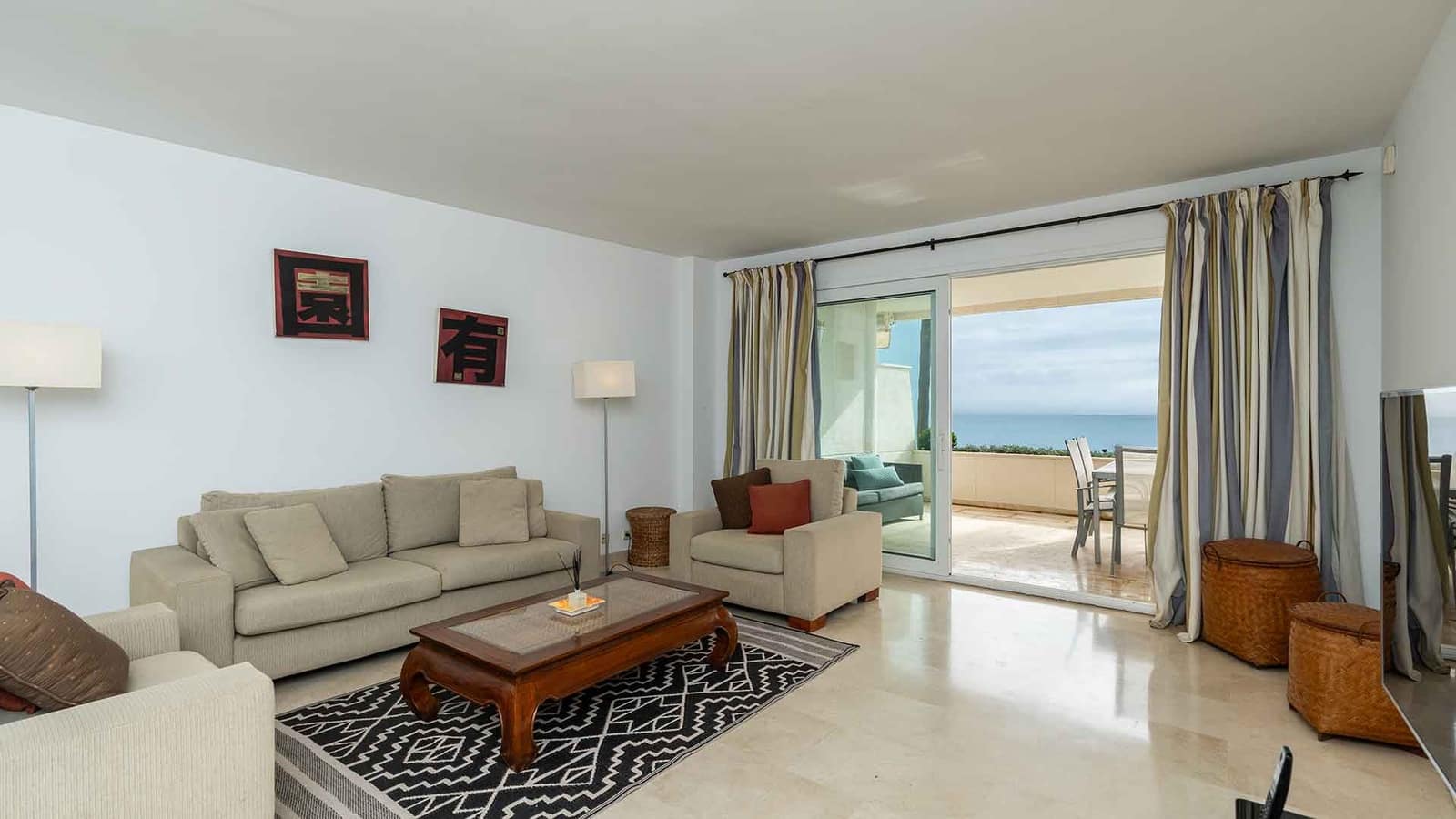 3 chambre Appartement à vendre à Estepona avec piscine - 1 250 000 € (Ref: 8625093)