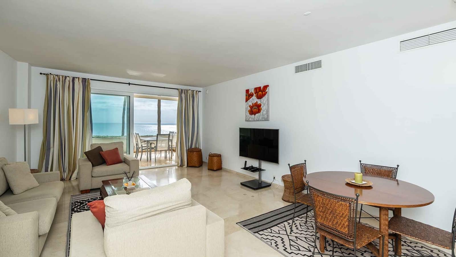 3 chambre Appartement à vendre à Estepona avec piscine - 1 250 000 € (Ref: 8625093)