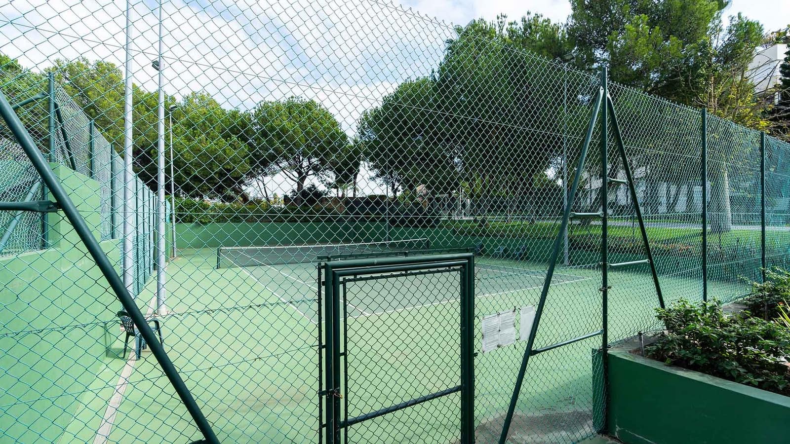 3 chambre Appartement à vendre à Estepona avec piscine - 1 250 000 € (Ref: 8625093)