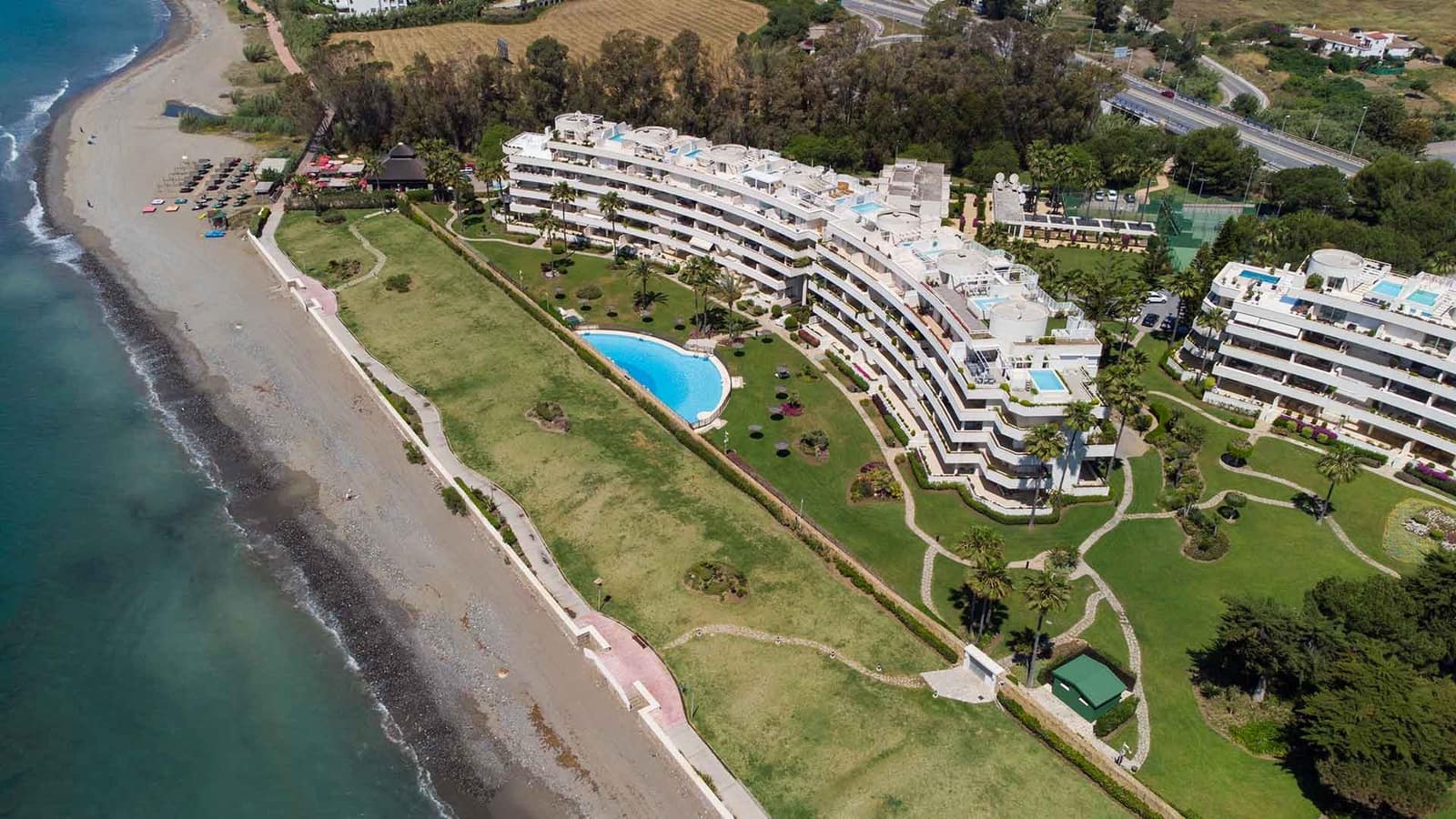 3 chambre Appartement à vendre à Estepona avec piscine - 1 250 000 € (Ref: 8625093)