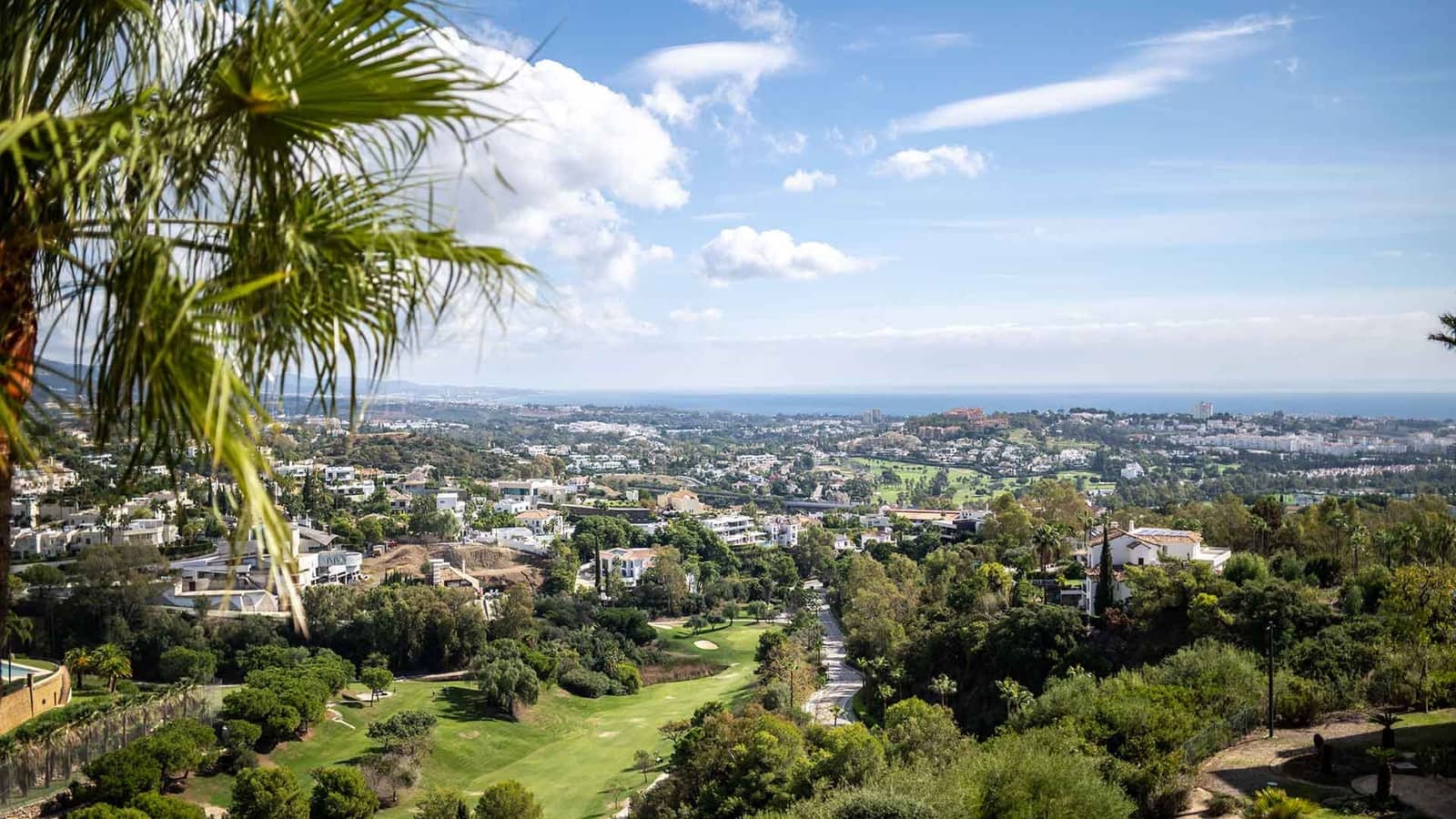 3 soverom Penthouse til salgs i Benahavis med svømmebasseng - € 1 375 000 (Ref: 8682241)