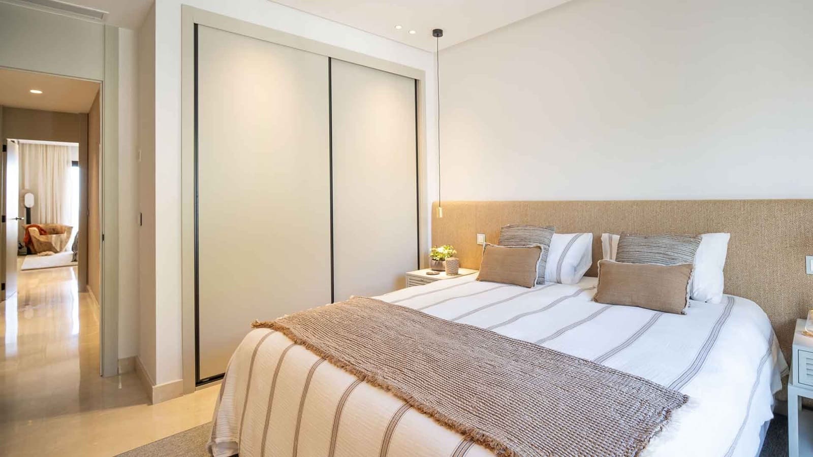 3 soverom Penthouse til salgs i Benahavis med svømmebasseng - € 1 375 000 (Ref: 8682241)