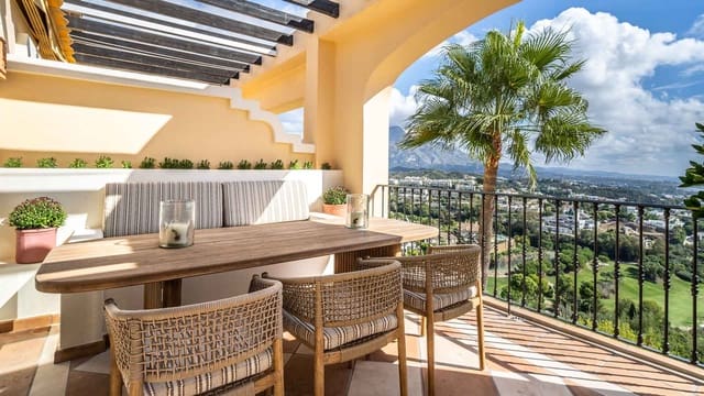 3 chambre Penthouse à vendre à Benahavís pueblo, Benahavís avec piscine - 1 375 000 € (Ref: 8682241)