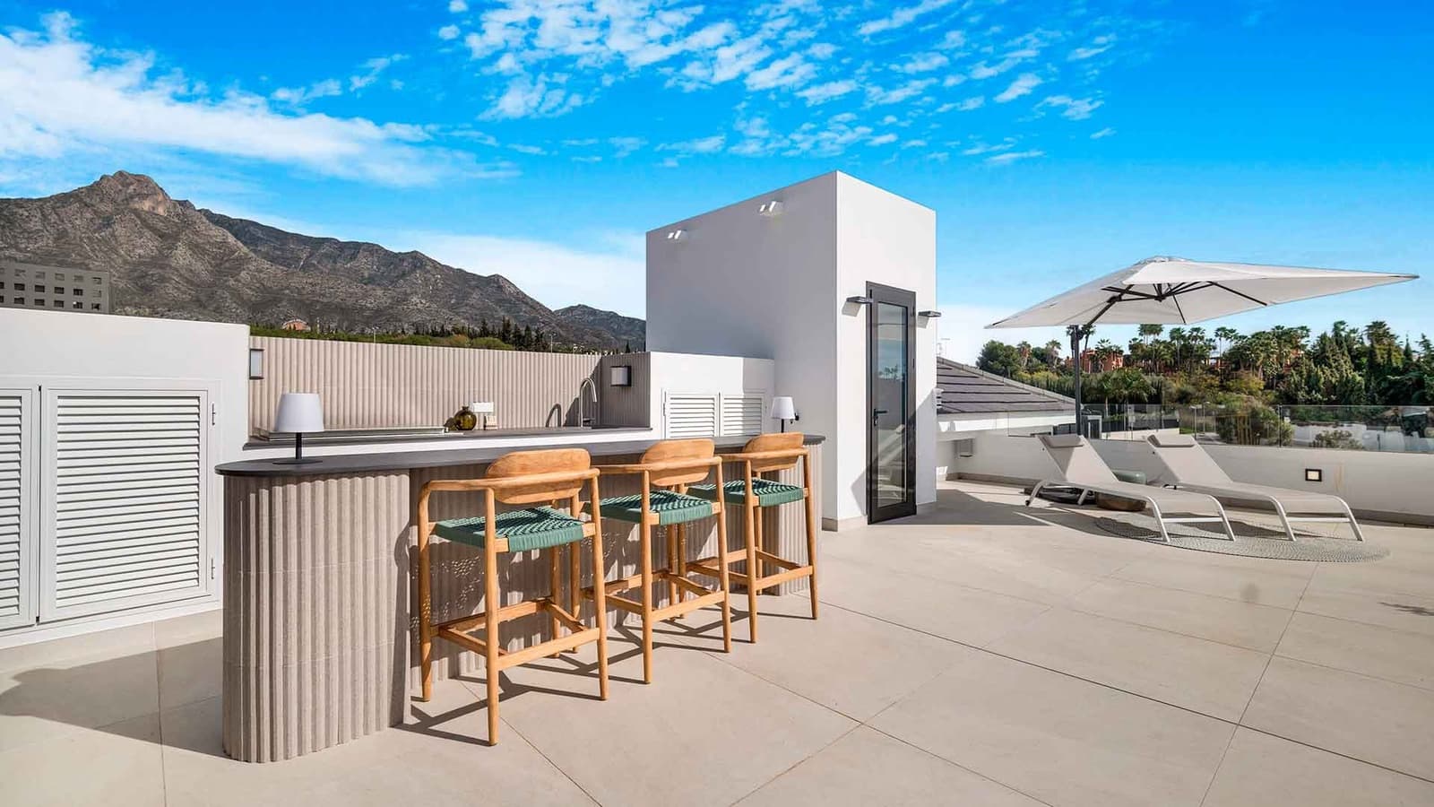 6 soverom Villa til salgs i Golden Mile med svømmebasseng - € 5 900 000 (Ref: 8682242)