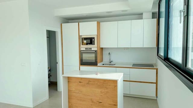 2 soveværelse Lejlighed til salg i Centro, Estepona med swimmingpool - € 575.000 (Ref: 8692914)