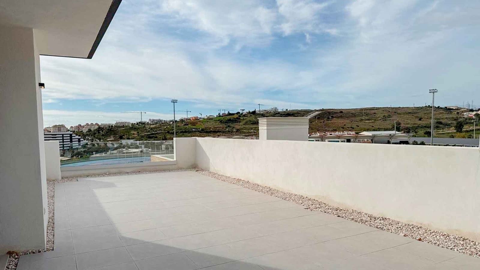 2 soveværelse Lejlighed til salg i Estepona med swimmingpool - € 575.000 (Ref: 8692914)