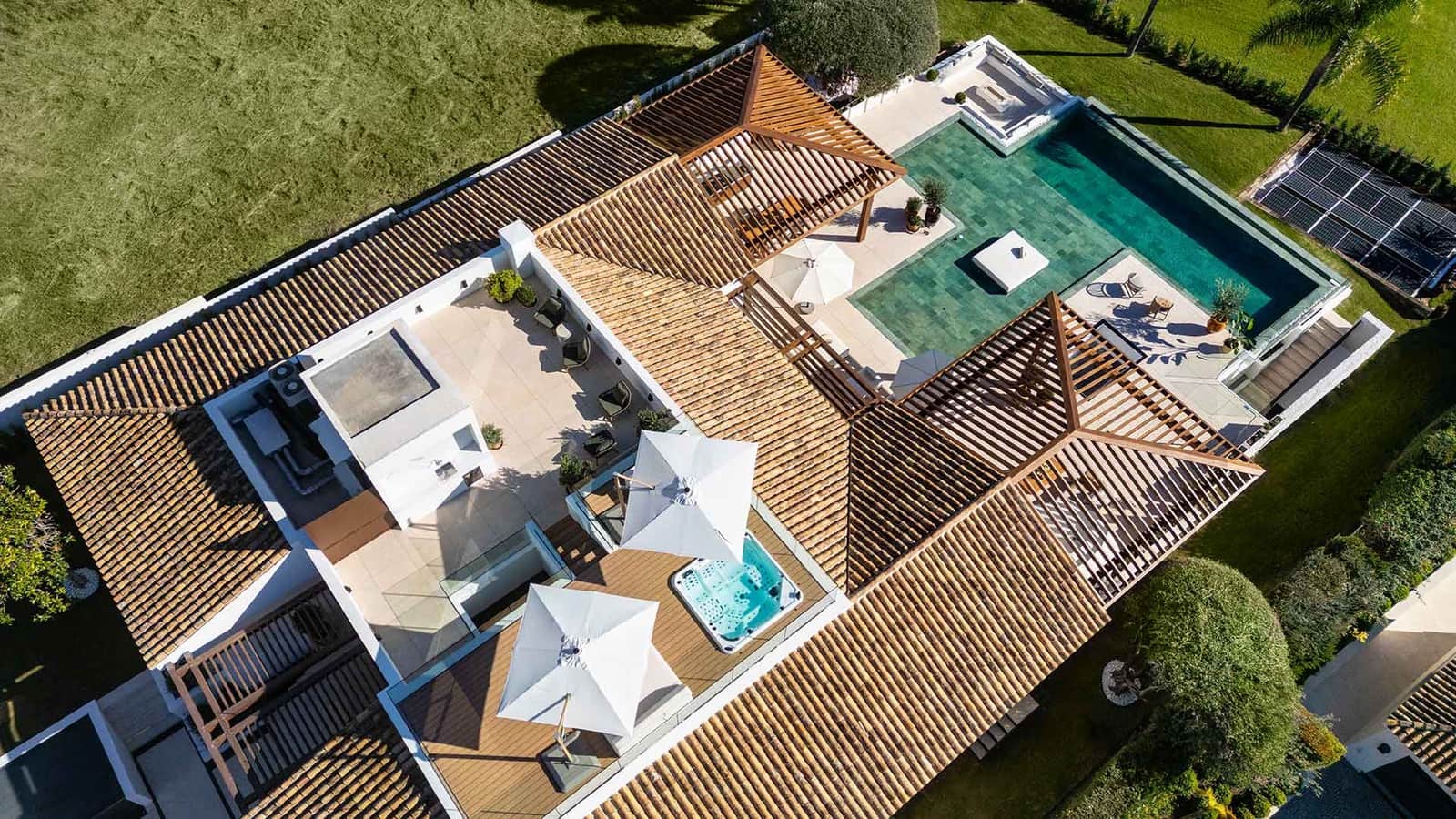 6 chambre Villa/Maison à vendre à Nueva Andalucia avec piscine - 10 950 000 € (Ref: 8697984)