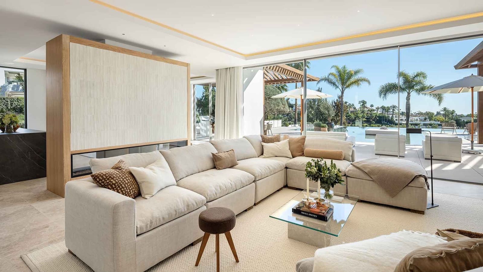 6 chambre Villa/Maison à vendre à Nueva Andalucia avec piscine - 10 950 000 € (Ref: 8697984)