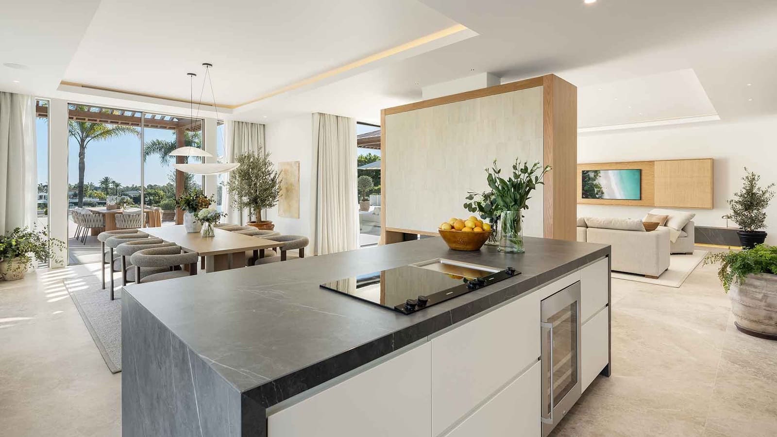 6 chambre Villa/Maison à vendre à Nueva Andalucia avec piscine - 10 950 000 € (Ref: 8697984)