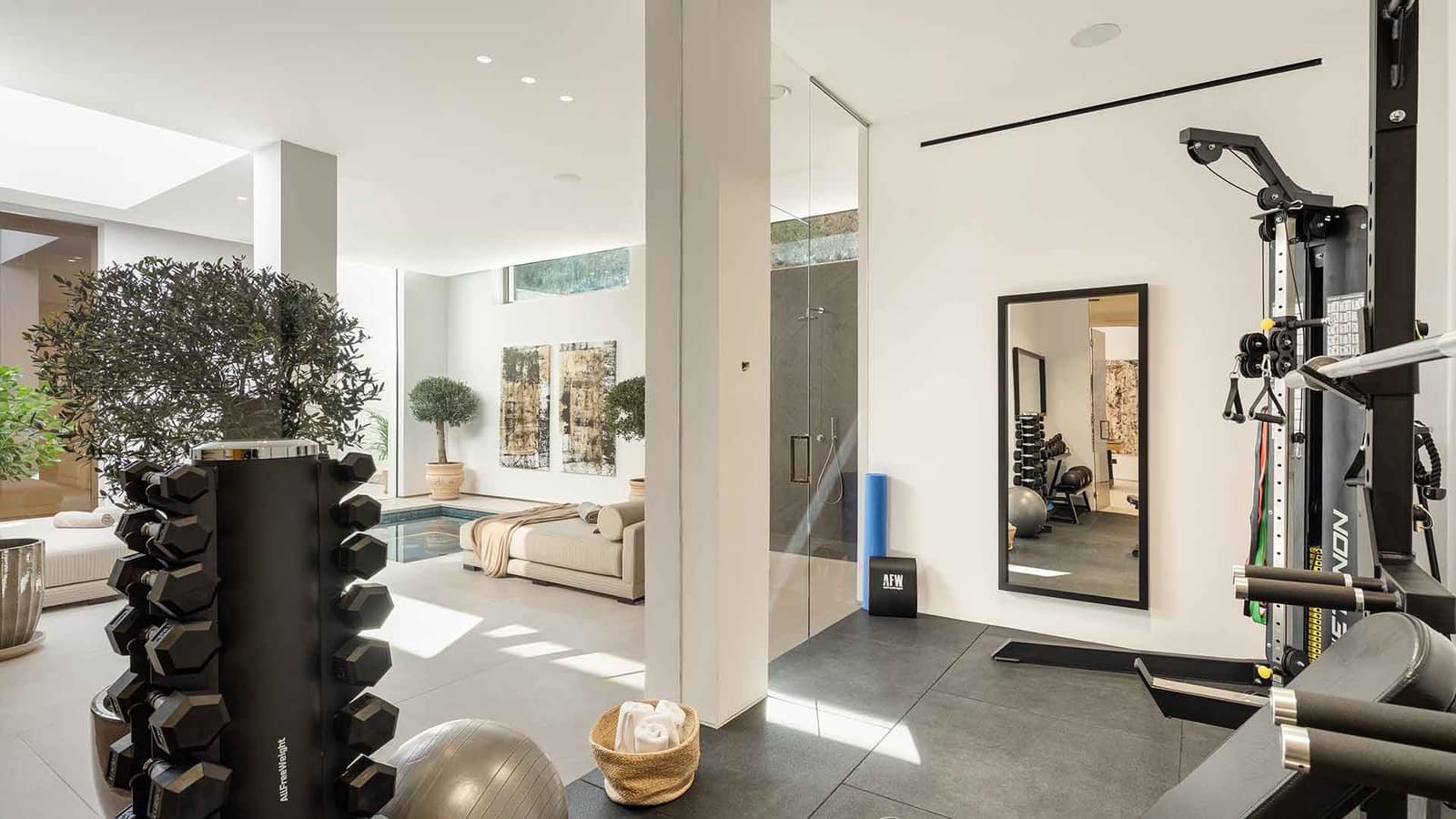 6 chambre Villa/Maison à vendre à Nueva Andalucia avec piscine - 10 950 000 € (Ref: 8697984)