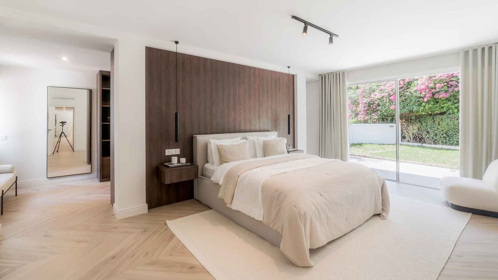 4 soveværelse Lejlighed til salg i Golden Mile med swimmingpool - € 1.995.000 (Ref: 8699627)