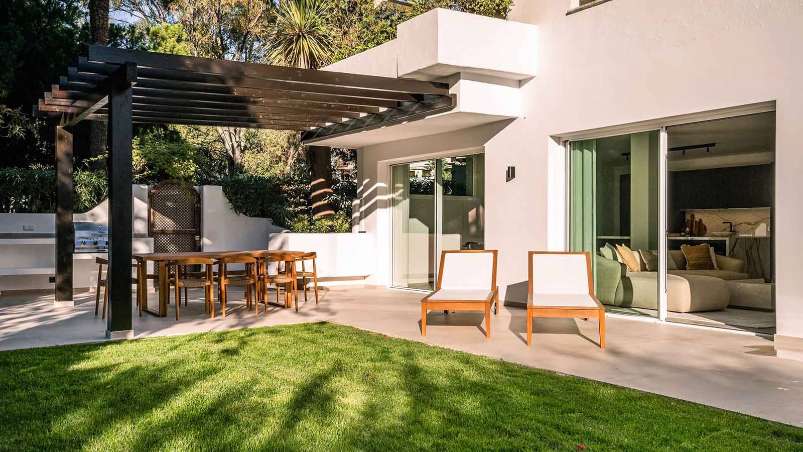 4 soveværelse Lejlighed til salg i Golden Mile med swimmingpool - € 1.995.000 (Ref: 8699627)