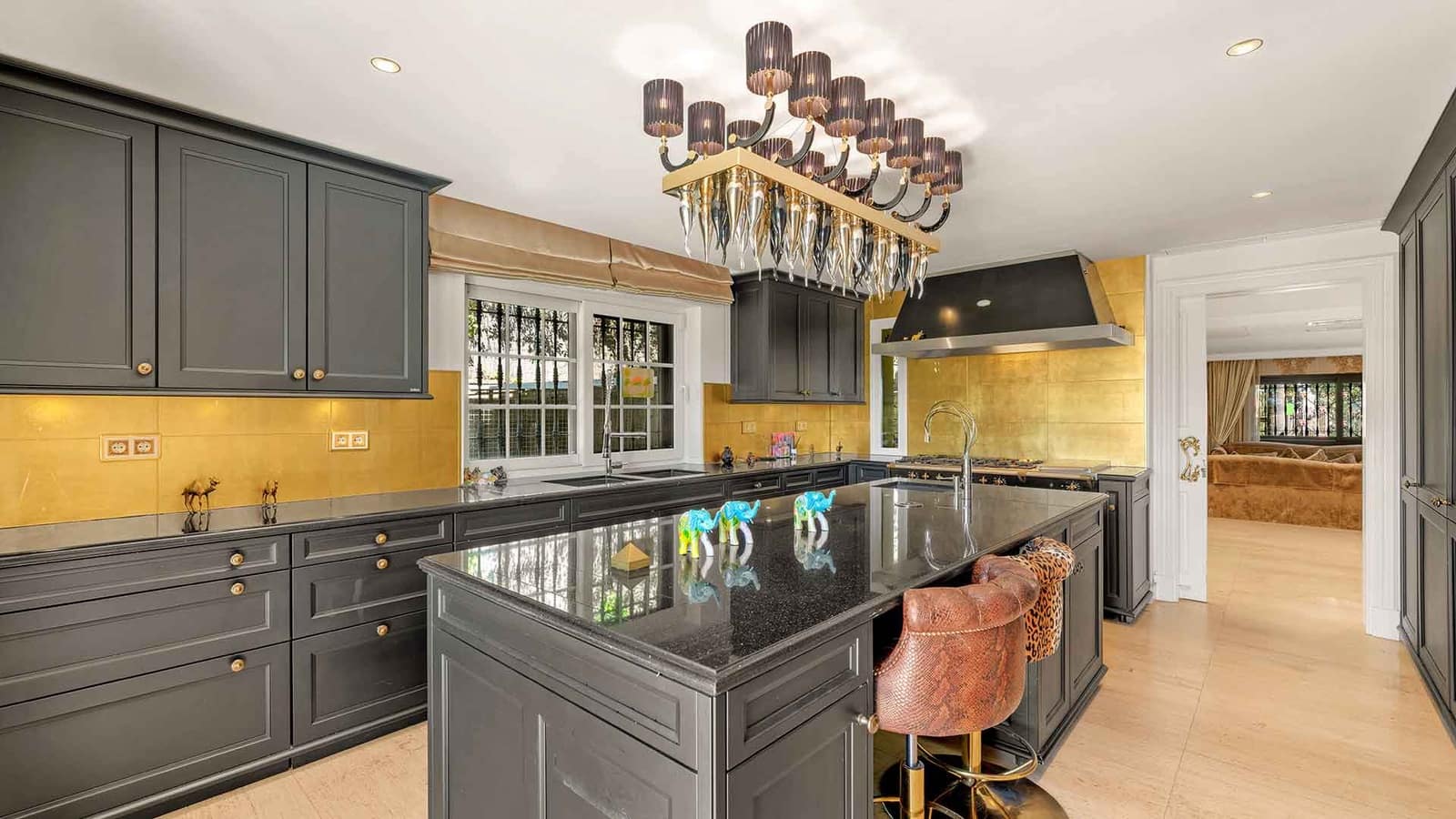 7 chambre Villa/Maison à vendre à Benahavis avec piscine - 3 995 000 € (Ref: 8702807)