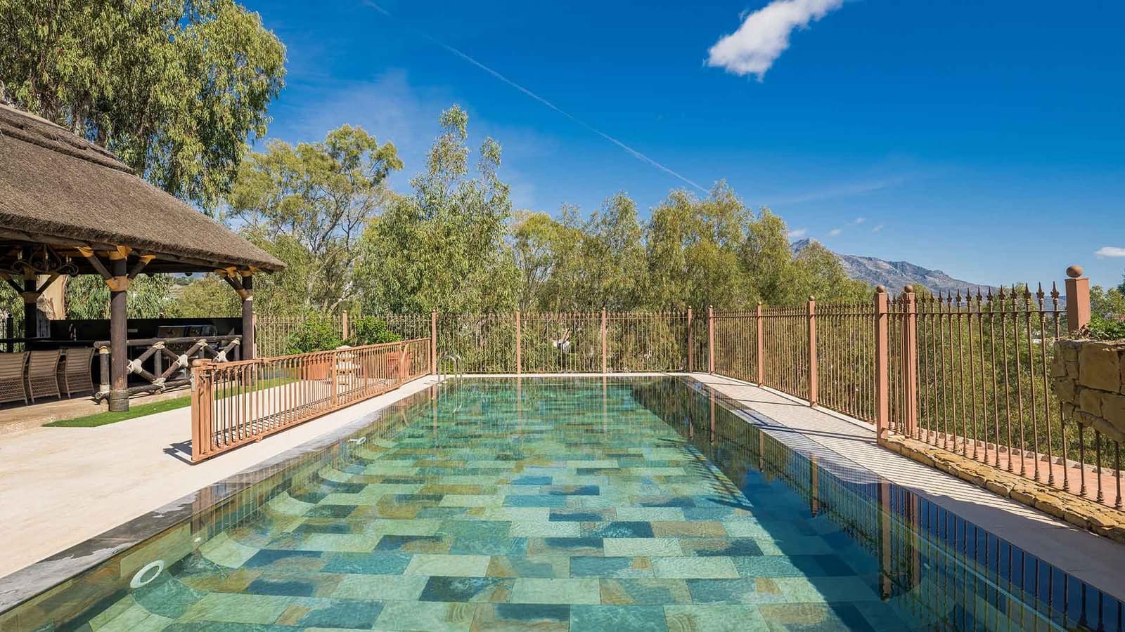 7 chambre Villa/Maison à vendre à Benahavis avec piscine - 3 995 000 € (Ref: 8702807)