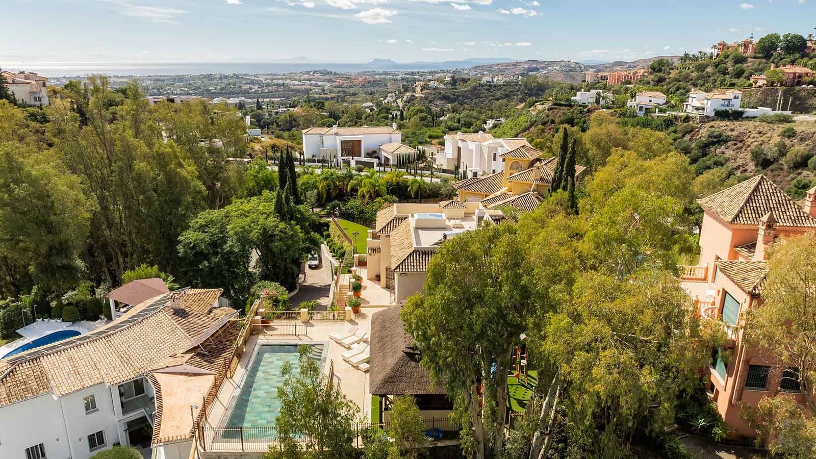 7 chambre Villa/Maison à vendre à Benahavis avec piscine - 3 995 000 € (Ref: 8702807)