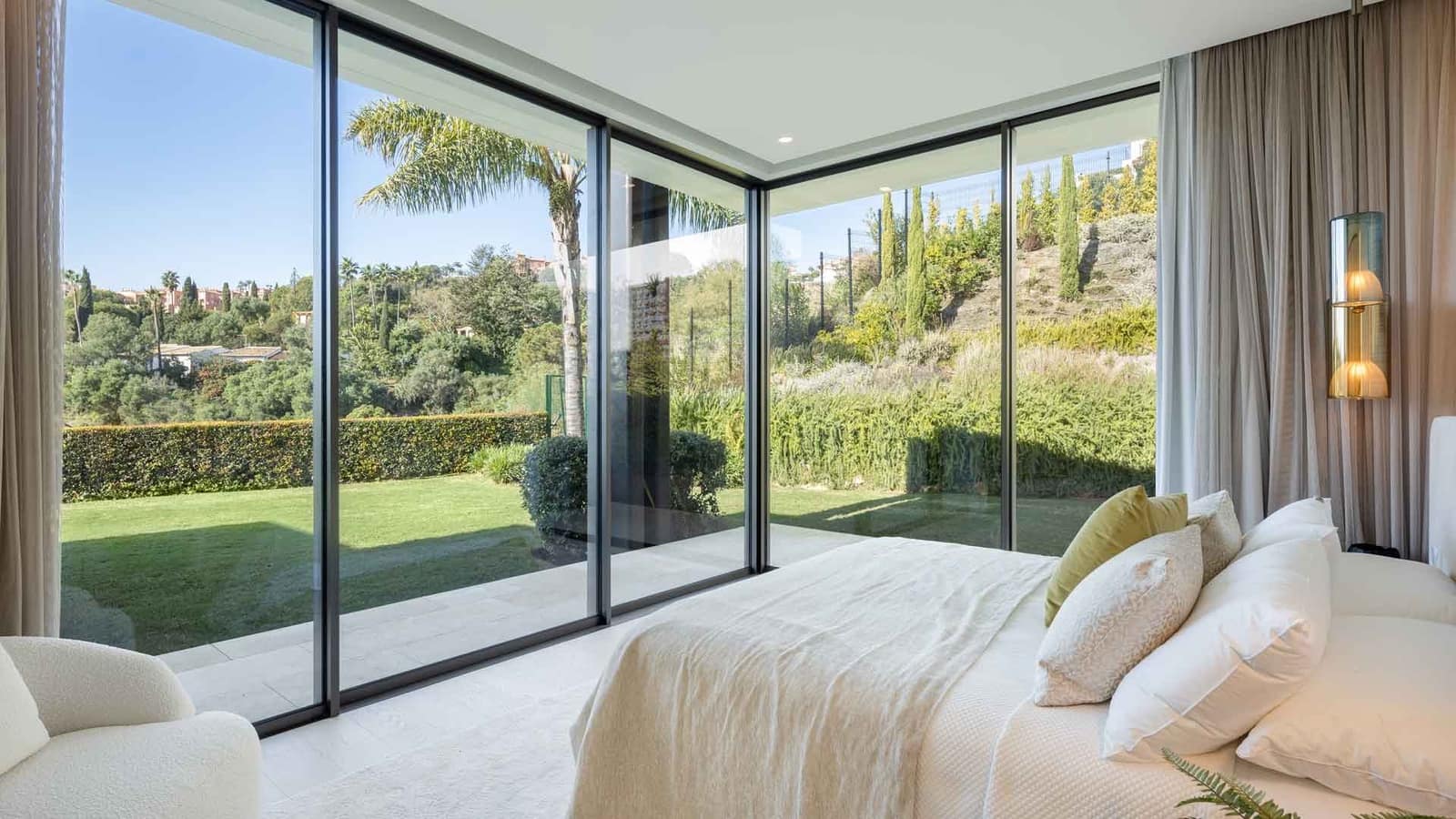 6 soveværelse Villa til salg i La Quinta med swimmingpool - € 13.800.000 (Ref: 8735431)