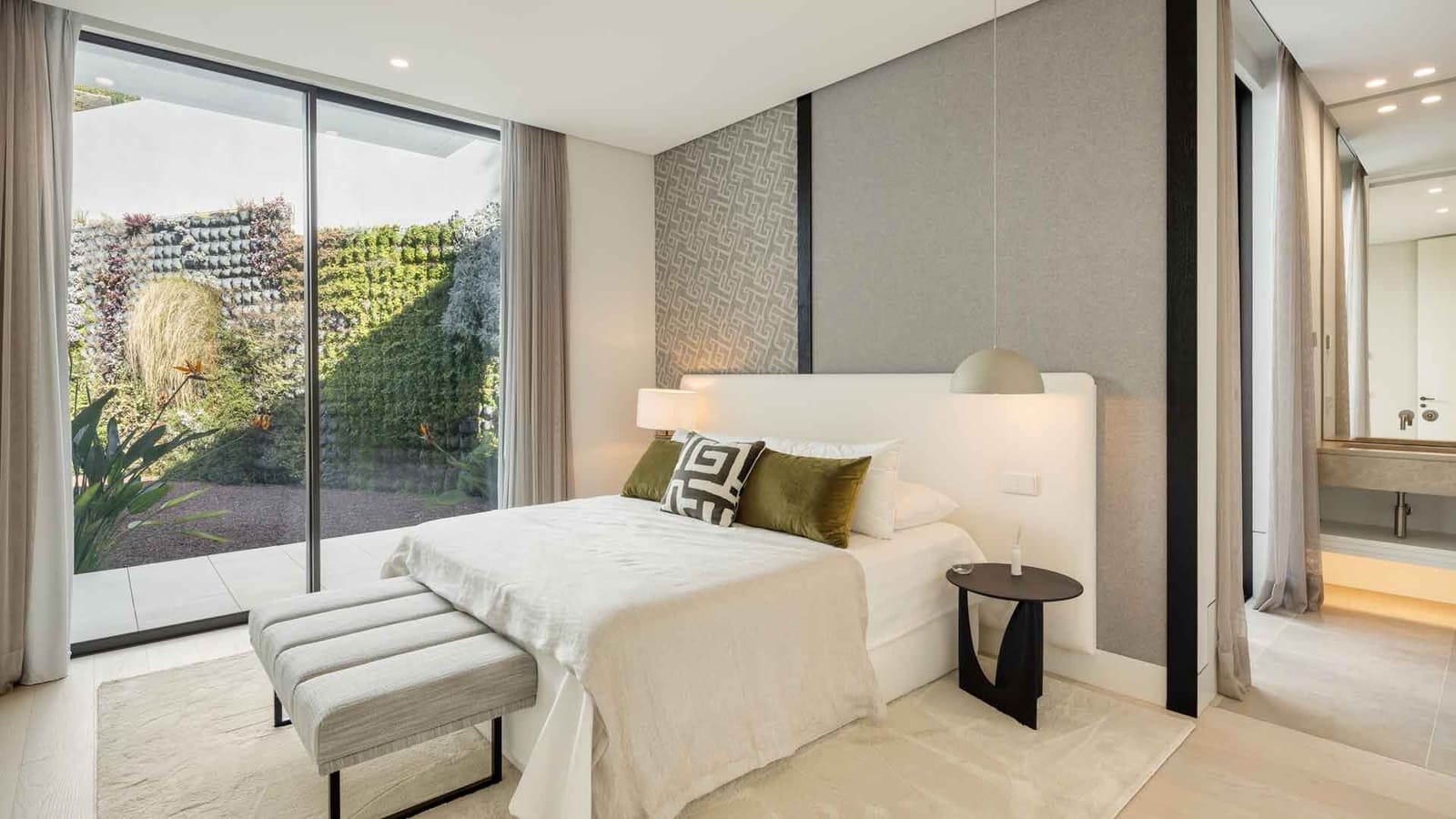 6 soveværelse Villa til salg i La Quinta med swimmingpool - € 13.800.000 (Ref: 8735431)