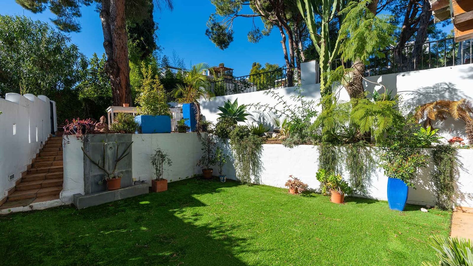 3 bedroom Townhouse for sale in Golden Mile with pool - € 595,000 (Ref: 8743247)