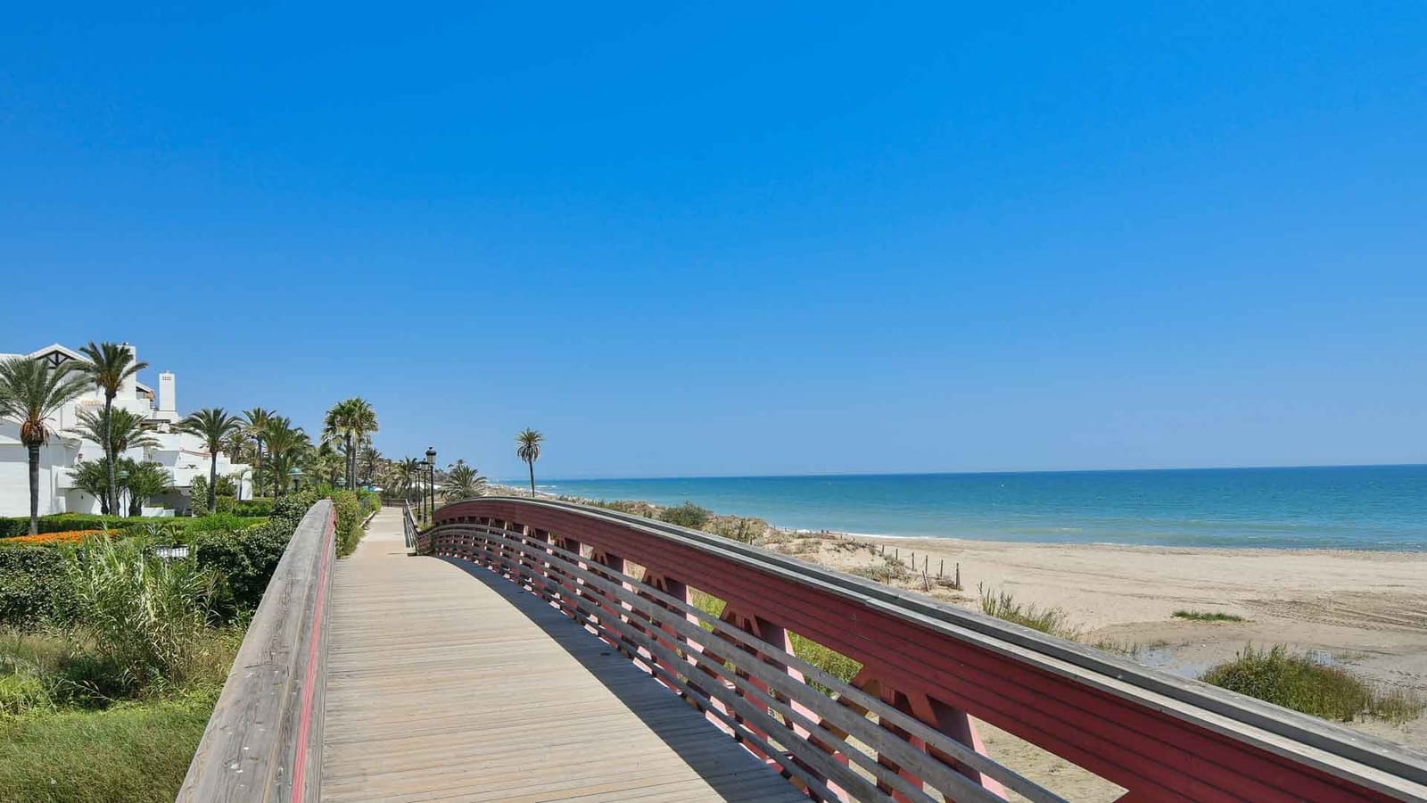 4 soveværelse Byhus til salg i Rio Real med swimmingpool - € 1.675.000 (Ref: 8781325)