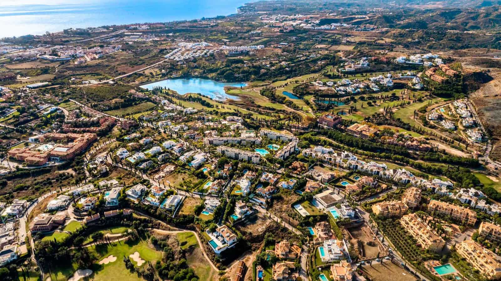 4 soveværelse Villa til salg i Los Flamingos med swimmingpool - € 3.200.000 (Ref: 8781326)