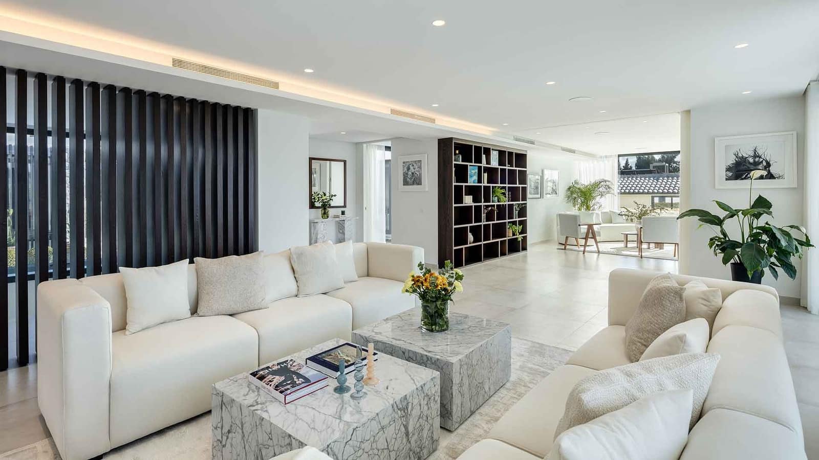 6 soverom Villa til salgs i Nueva Andalucia med svømmebasseng - € 3 995 000 (Ref: 8798710)