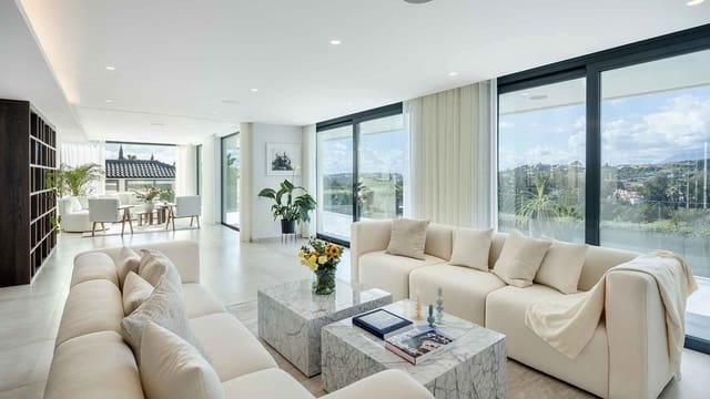 6 sypialnia Willa na sprzedaż w Nueva Andalucía Centro, Marbella z basenem - 3 995 000 € (Ref: 8798710)