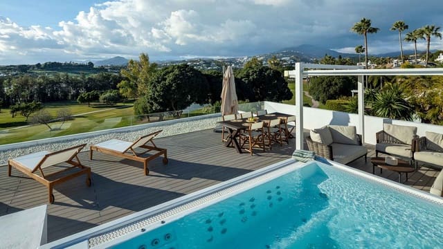 6 sypialnia Willa na sprzedaż w Nueva Andalucía Centro, Marbella z basenem - 3 995 000 € (Ref: 8798710)