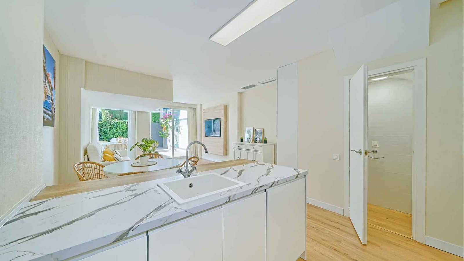 3 makuuhuone Huoneisto myytävänä paikassa Marbella mukana uima-altaan - 975 000 € (Ref: 8798713)