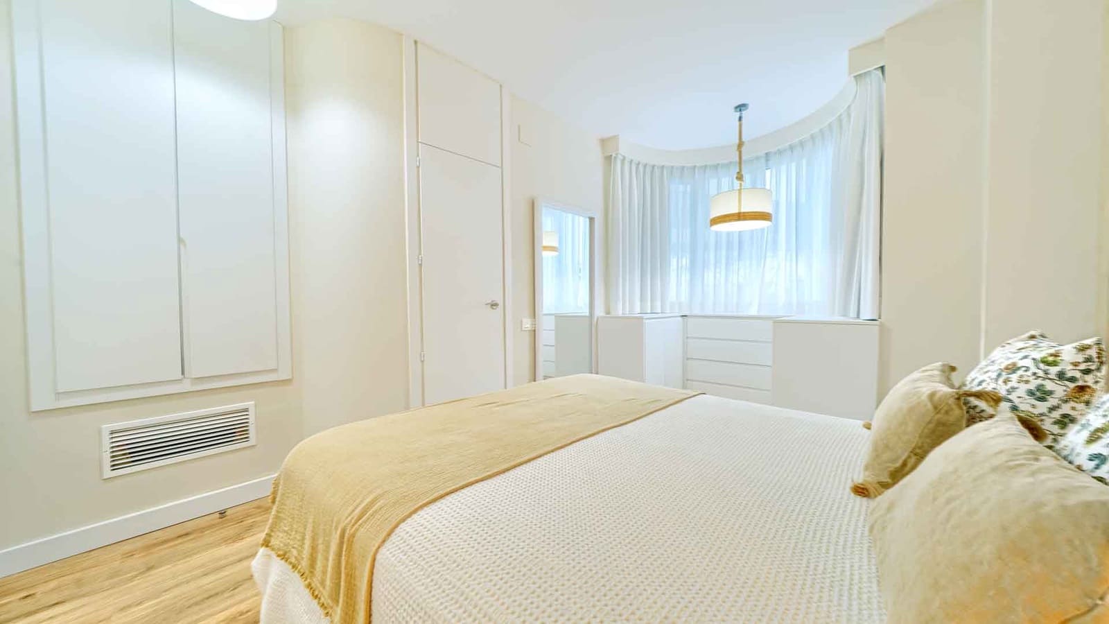 3 makuuhuone Huoneisto myytävänä paikassa Marbella mukana uima-altaan - 975 000 € (Ref: 8798713)