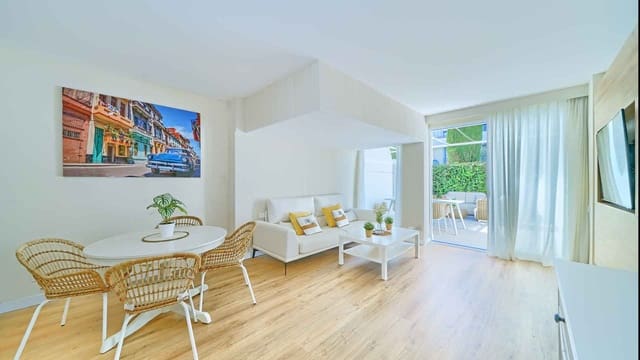 3 makuuhuone Huoneisto myytävänä paikassa Playa Bajadilla - Puertos, Marbella mukana uima-altaan - 975 000 € (Ref: 8798713)