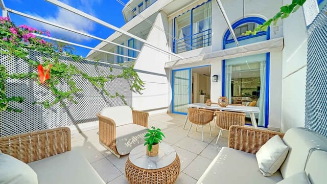 3 makuuhuone Huoneisto myytävänä paikassa Playa Bajadilla - Puertos, Marbella mukana uima-altaan - 975 000 € (Ref: 8798713)