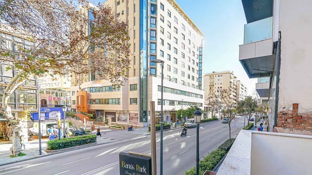 Kontor til salg i Ricardo Soriano, Marbella - € 625.000 (Ref: 8801671)