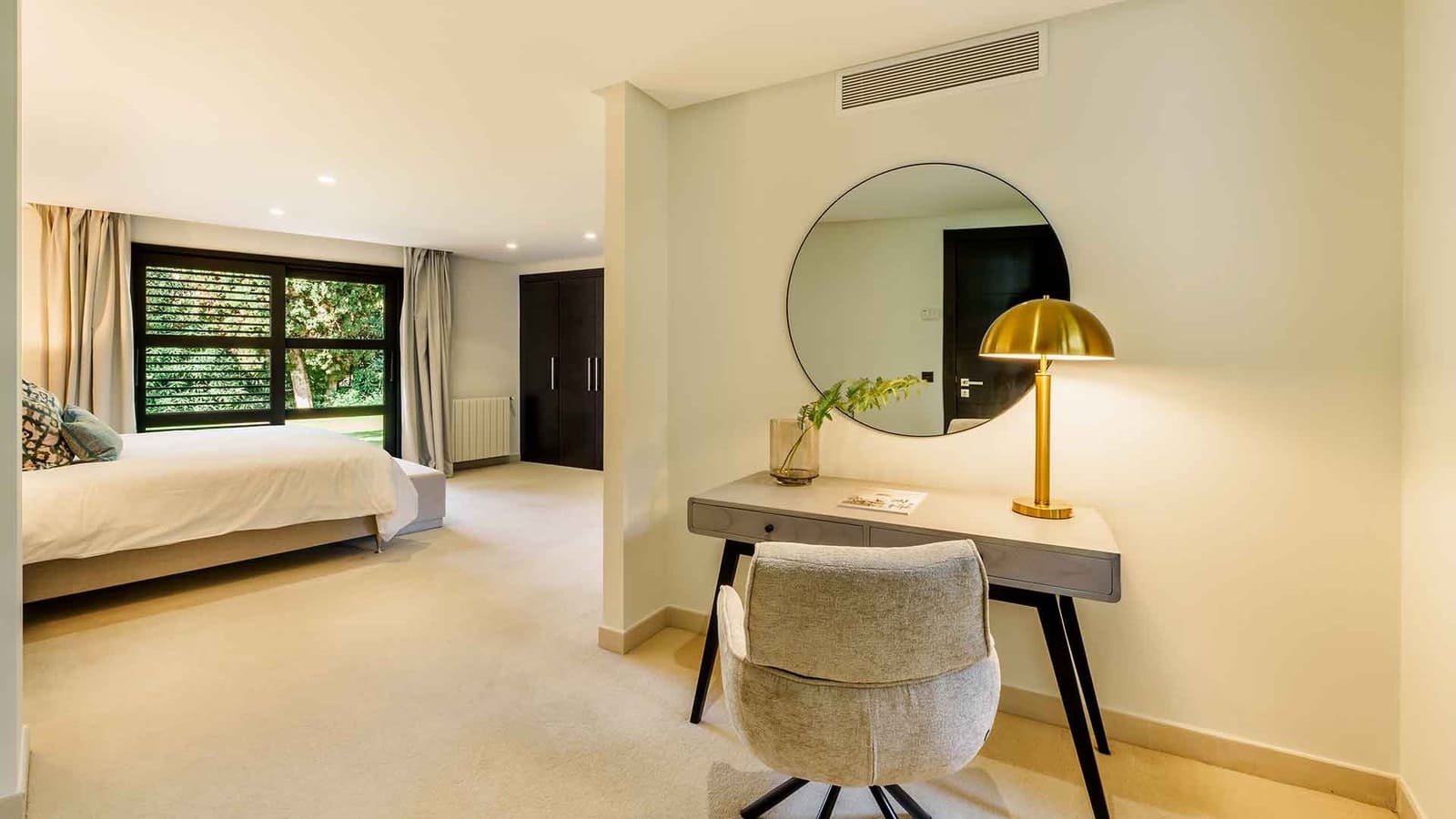 5 sypialnia Willa na sprzedaż w Nueva Andalucia z basenem - 6 995 000 € (Ref: 8834885)