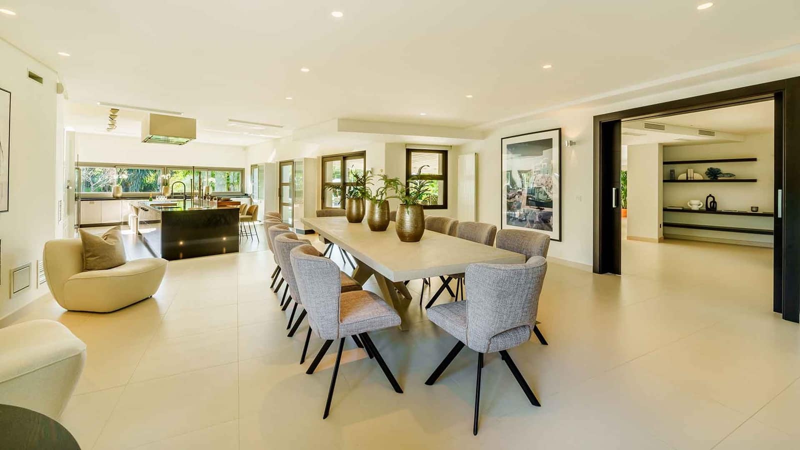 5 sypialnia Willa na sprzedaż w Nueva Andalucia z basenem - 6 995 000 € (Ref: 8834885)