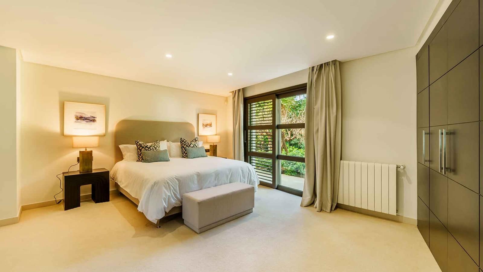 5 sypialnia Willa na sprzedaż w Nueva Andalucia z basenem - 6 995 000 € (Ref: 8834885)