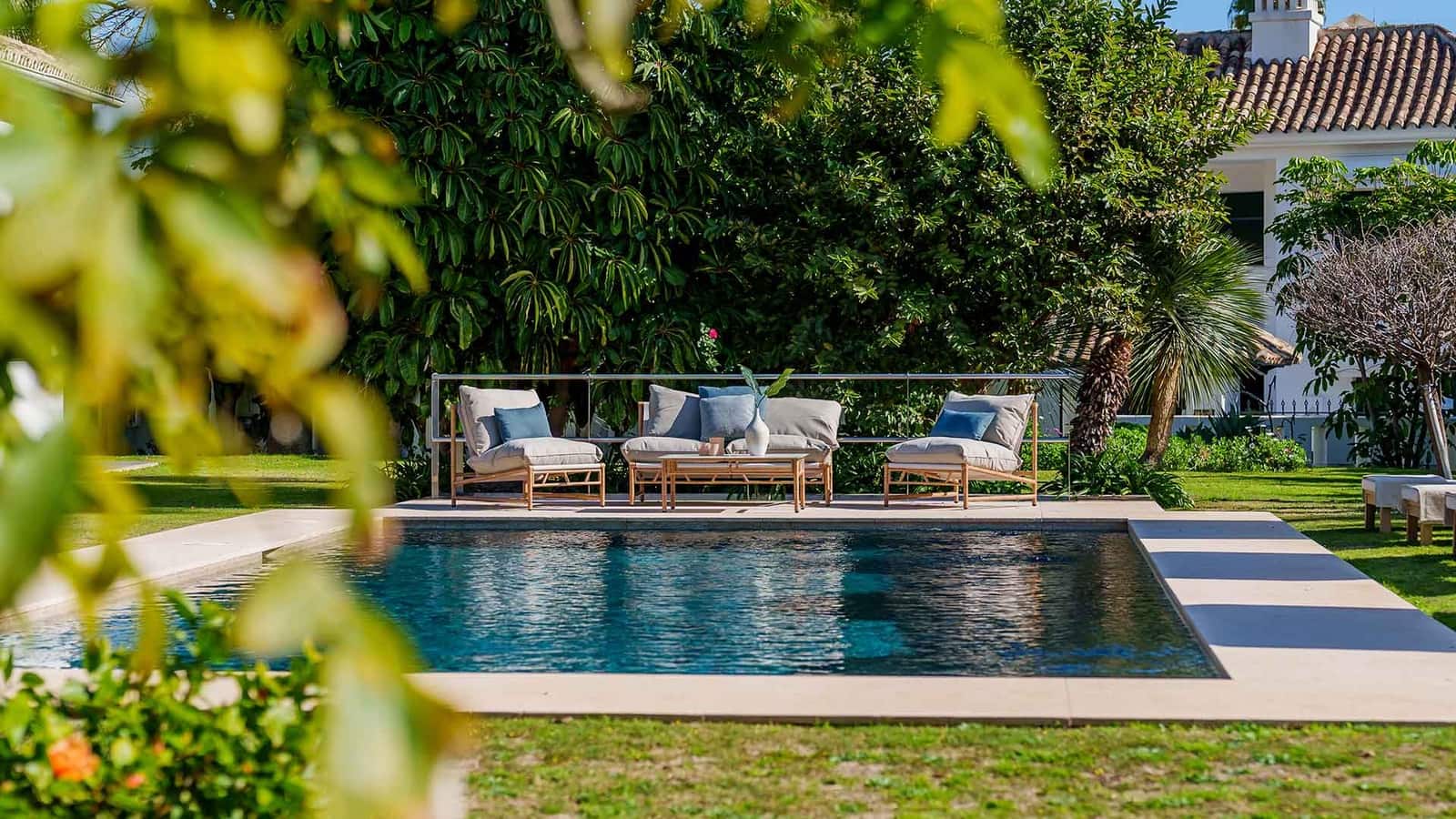 5 sypialnia Willa na sprzedaż w Nueva Andalucia z basenem - 6 995 000 € (Ref: 8834885)