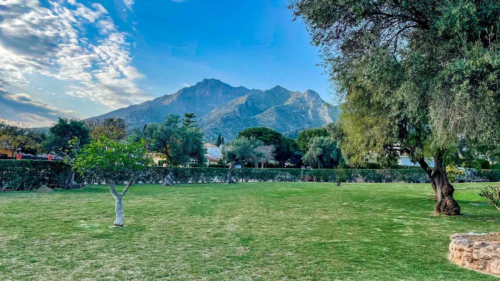 1 soverom Hus til salgs i Marbella med svømmebasseng - € 367 000 (Ref: 8859623)