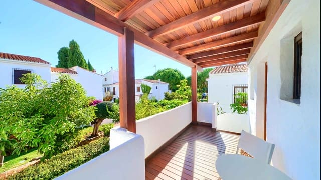 1 soverom Hus til salgs i Playa Bajadilla - Puertos, Marbella med svømmebasseng - € 367 000 (Ref: 8859623)