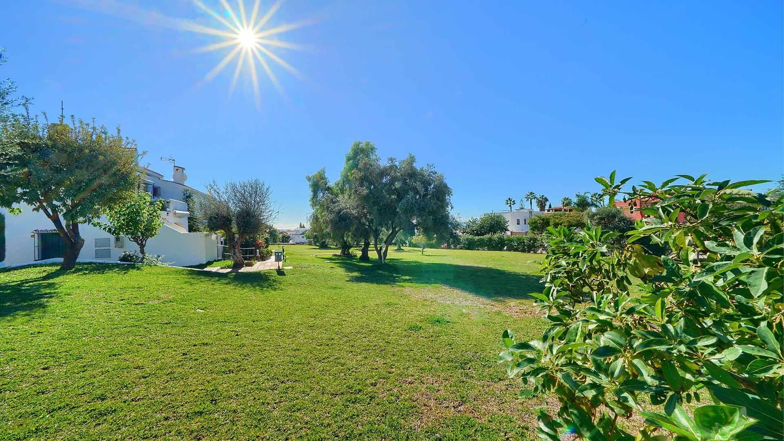 1 soverom Hus til salgs i Marbella med svømmebasseng - € 367 000 (Ref: 8859623)