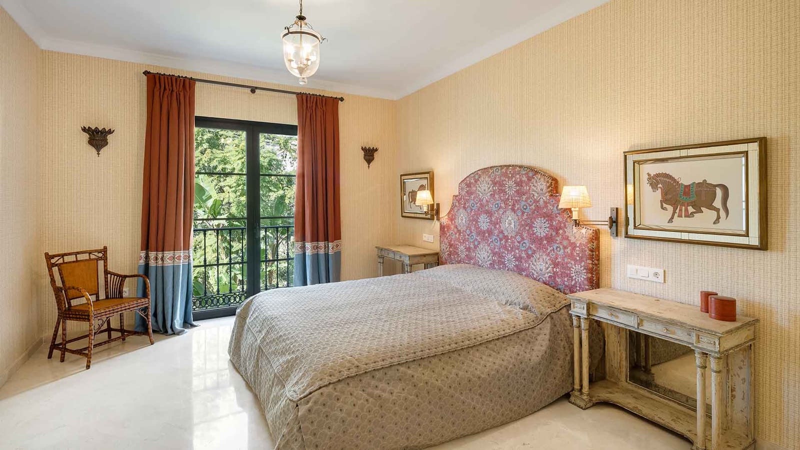 4 soveværelse Villa til salg i La Quinta med swimmingpool - € 2.950.000 (Ref: 8869548)