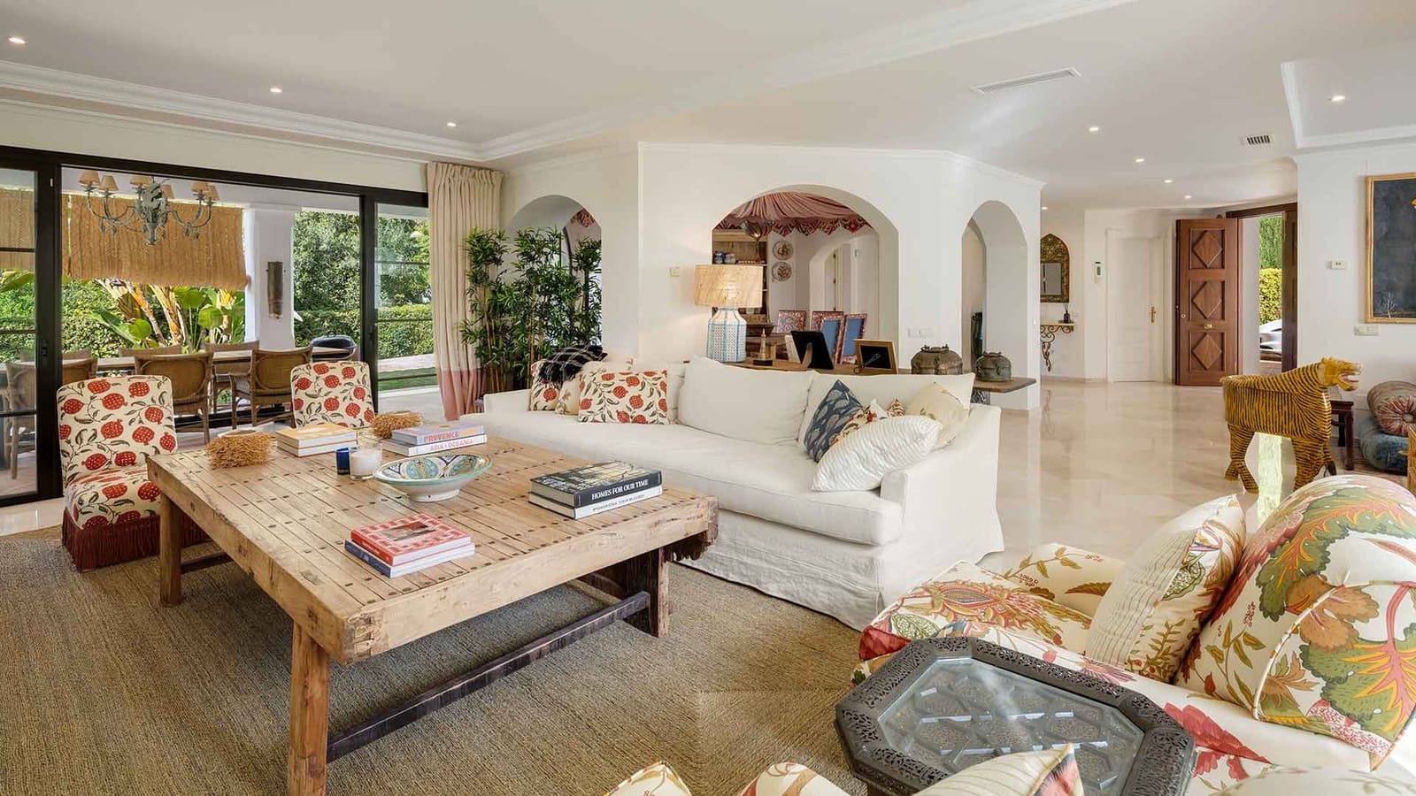 4 soveværelse Villa til salg i La Quinta med swimmingpool - € 2.950.000 (Ref: 8869548)