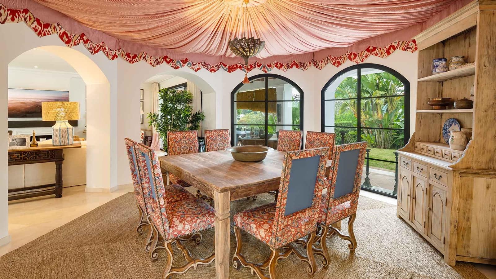 4 soveværelse Villa til salg i La Quinta med swimmingpool - € 2.950.000 (Ref: 8869548)