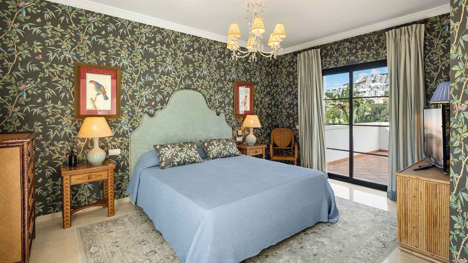 4 soveværelse Villa til salg i La Quinta med swimmingpool - € 2.950.000 (Ref: 8869548)