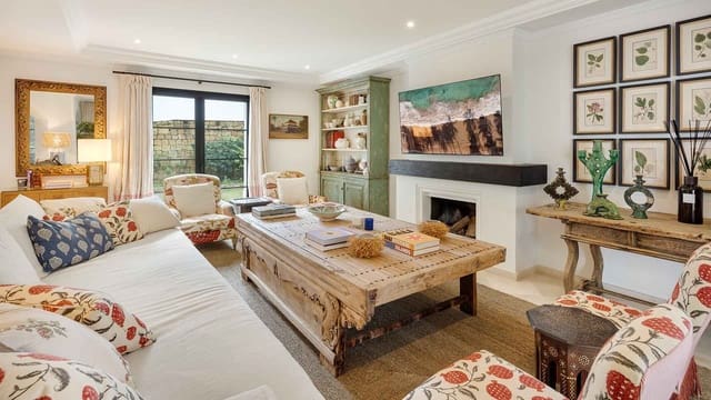 4 soveværelse Villa til salg i La Quinta, Benahavís med swimmingpool - € 2.950.000 (Ref: 8869548)