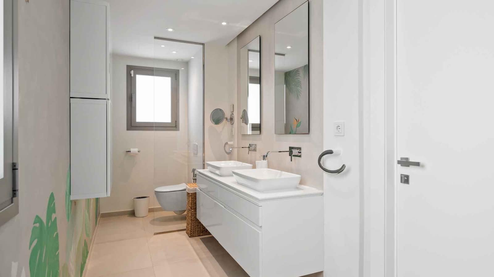 7 bedroom Apartment for sale in Nueva Andalucia with pool - € 4,300,000 (Ref: 8889230)