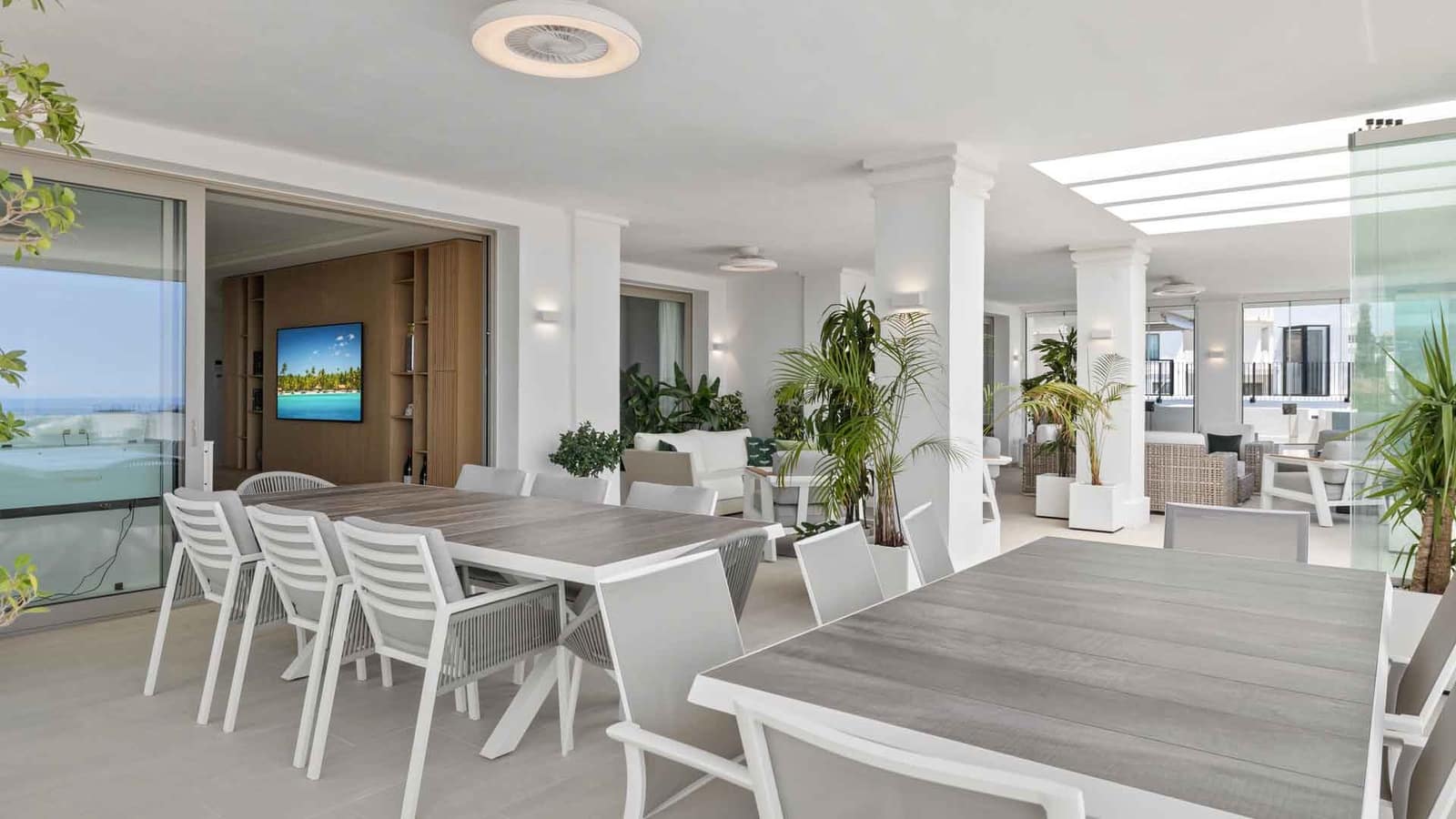 7 bedroom Apartment for sale in Nueva Andalucia with pool - € 4,300,000 (Ref: 8889230)