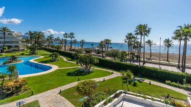 3 soveværelse Lejlighed til salg i Puerto Banus, Marbella med swimmingpool - € 2.400.000 (Ref: 8894962)