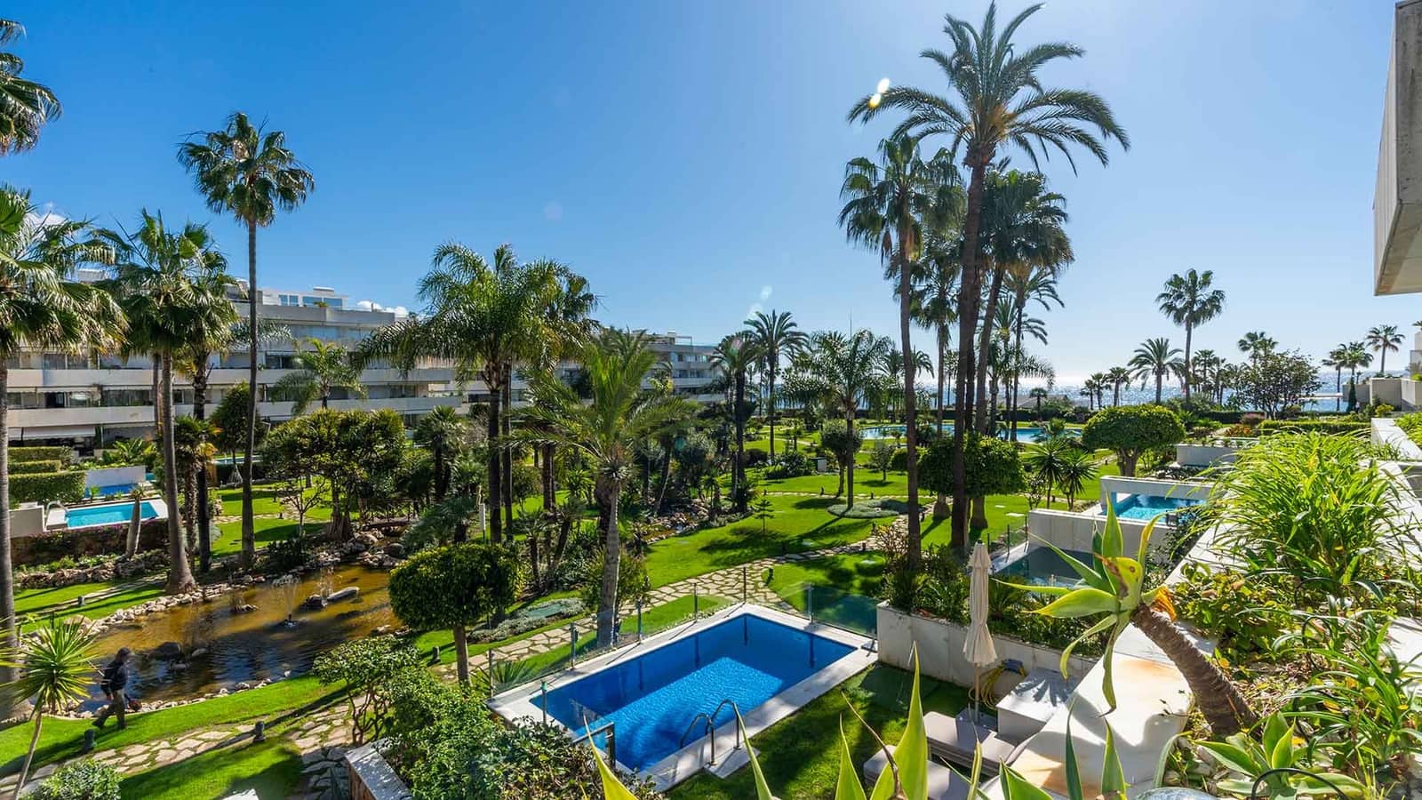 3 soveværelse Lejlighed til salg i Puerto Banus med swimmingpool - € 2.400.000 (Ref: 8894962)