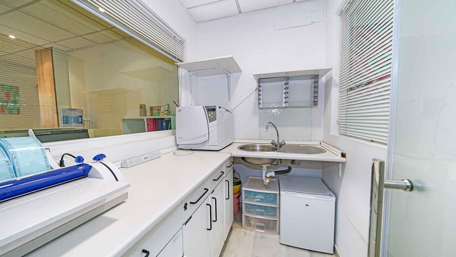 Business for sale in Marbella - € 595,000 (Ref: 8896565)