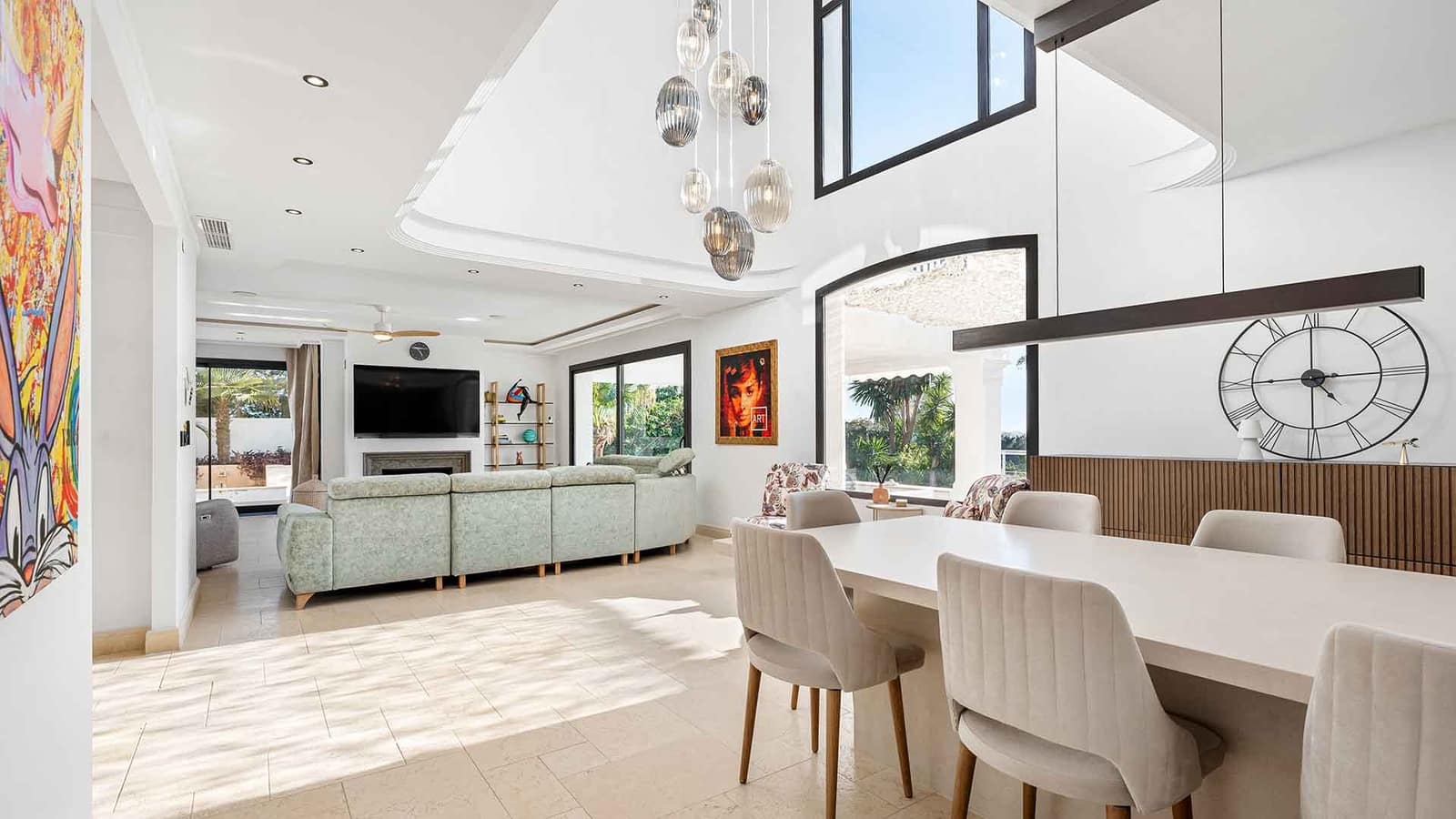 5 bedroom Villa for sale in Nueva Andalucia with pool - € 4,500,000 (Ref: 8917845)